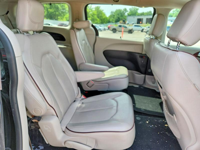 55447786 :رقم المزاد ، 2C4RC1GG3LR271278 vin ، 2020 Chrysler Pacifica مزاد بيع