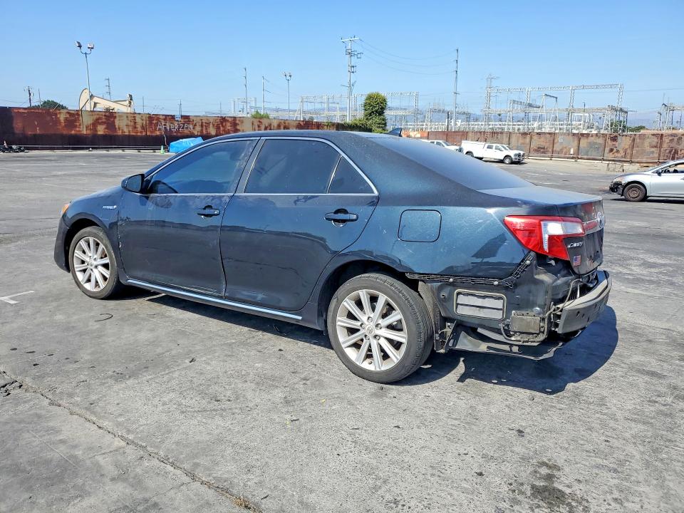 2012 Toyota Camry Hybrid მანქანა იყიდება აუქციონზე, vin: 4T1BD1FKXCU018462, აუქციონის ნომერი: 57588226