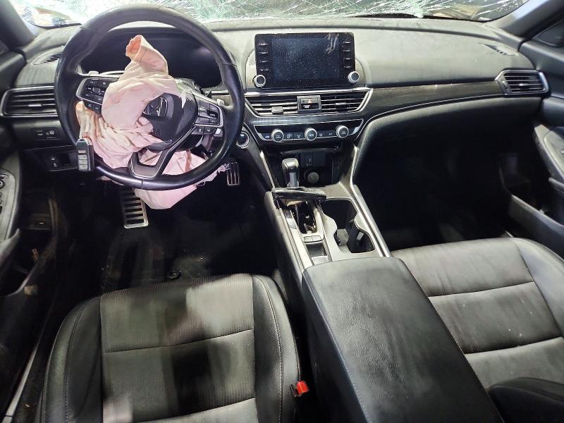 57057526 :رقم المزاد ، 1HGCV1F32KA057949 vin ، 2019 Honda Accord مزاد بيع