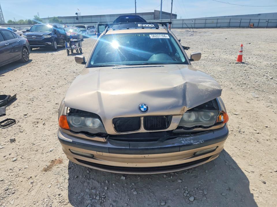 56227166 :رقم المزاد ، WBAAR3349YJM01429 vin ، 2000 Bmw 323 مزاد بيع