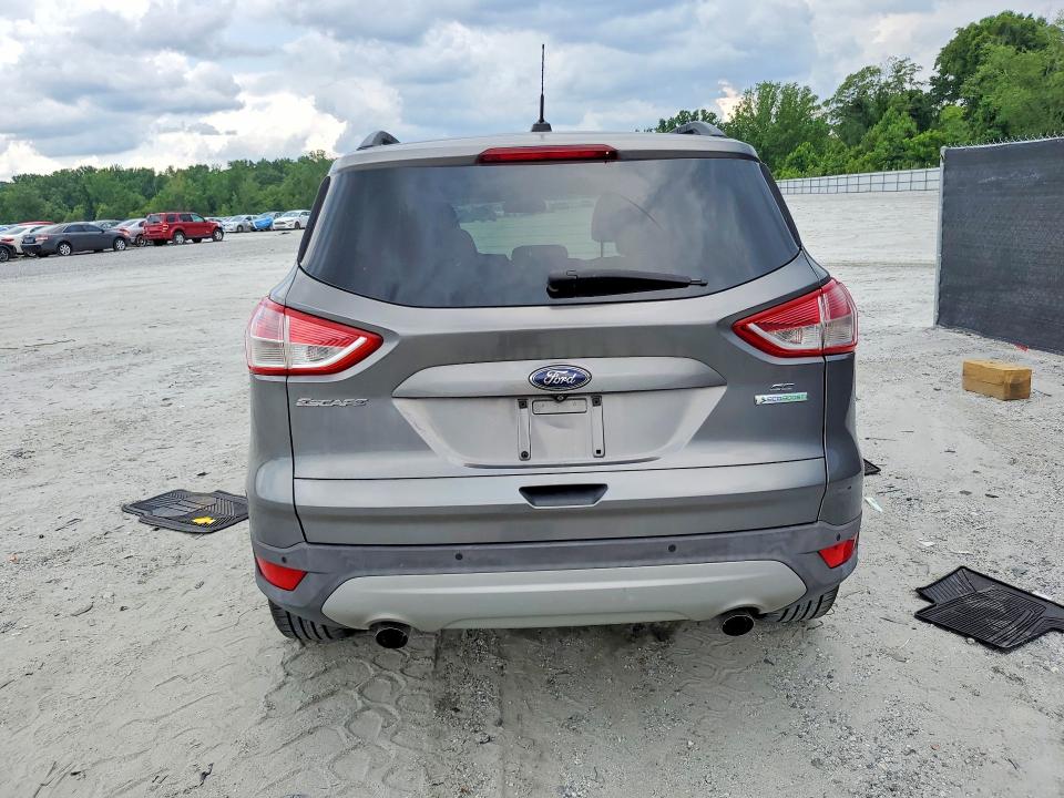 2014 Ford Escape მანქანა იყიდება აუქციონზე, vin: 1FMCU0GX5EUE07022, აუქციონის ნომერი: 56413916