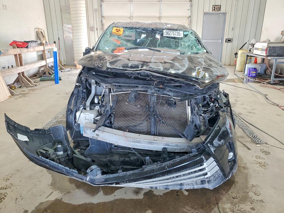 56275736 :رقم المزاد ، 5TDBZRFH1JS828959 vin ، 2018 Toyota Highlander مزاد بيع