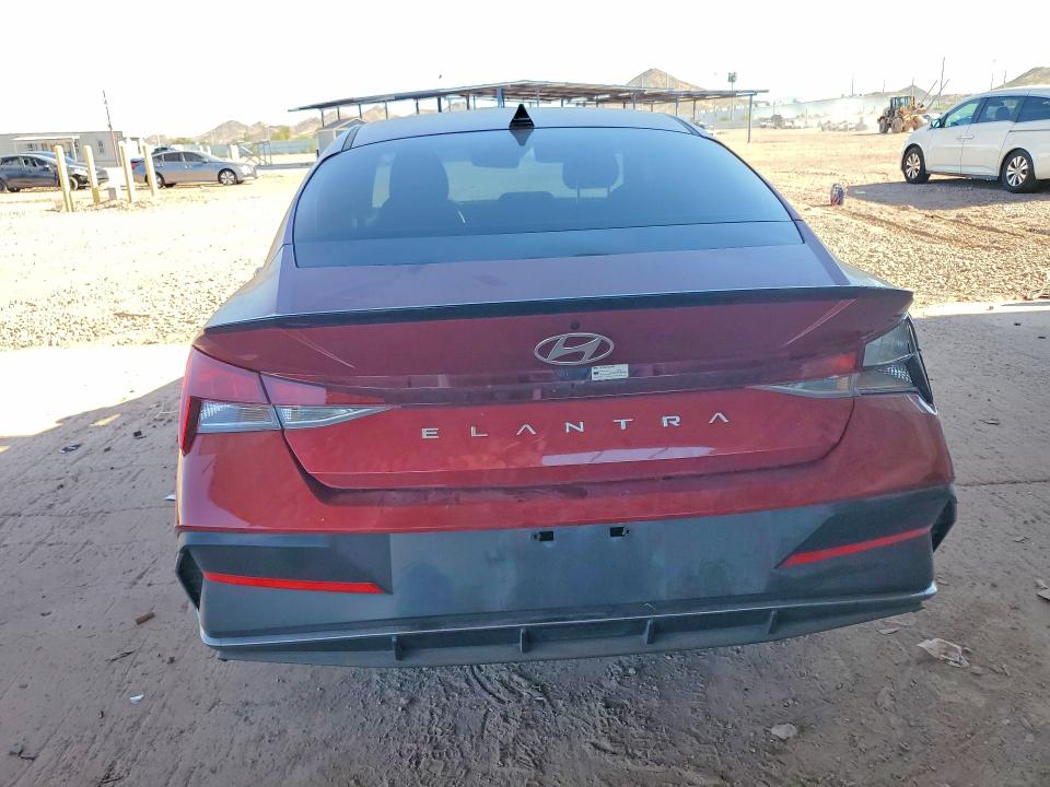 2025 Hyundai Elantra მანქანა იყიდება აუქციონზე, vin: KMHLM4DG0SU018375, აუქციონის ნომერი: 55808576