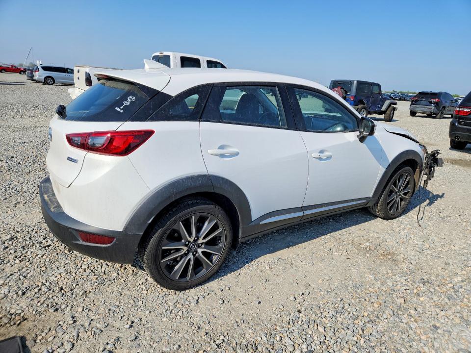 2016 Mazda Cx-3 მანქანა იყიდება აუქციონზე, vin: JM1DKBD72G0117572, აუქციონის ნომერი: 58561466
