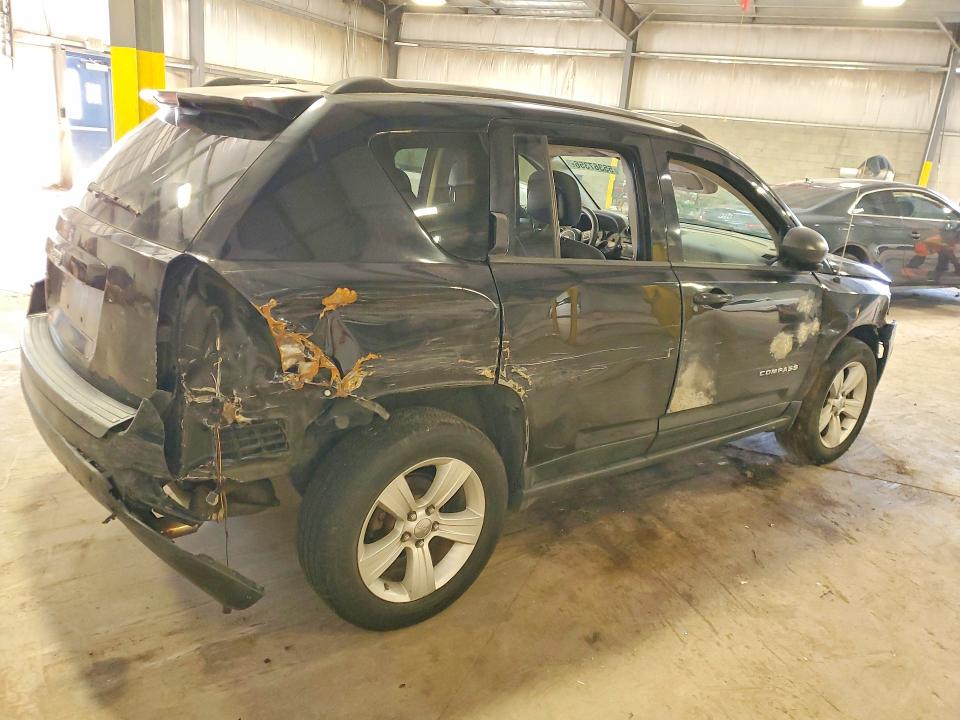55367356 :رقم المزاد ، 1C4NJDBB8CD577168 vin ، 2012 Jeep Compass مزاد بيع