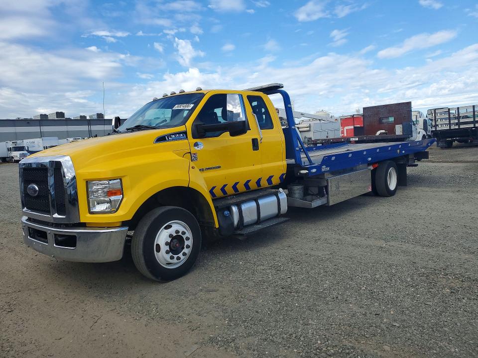 56824886 :رقم المزاد ، 1FDWX6DE8MDF04546 vin ، 2021 Ford F650 مزاد بيع