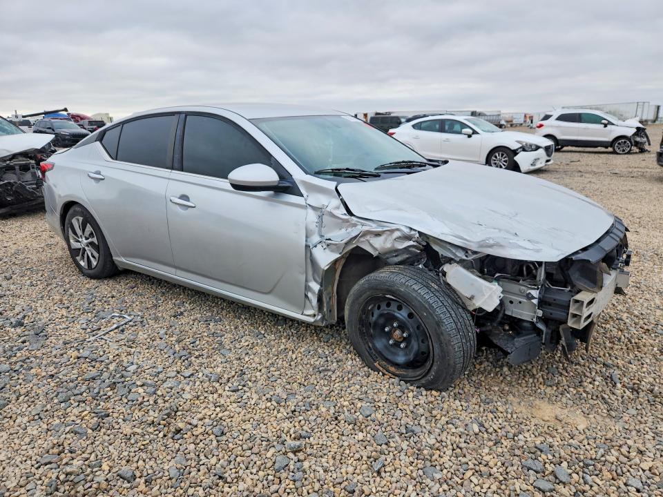 2019 Nissan Altima მანქანა იყიდება აუქციონზე, vin: 1N4BL4BV4KC233757, აუქციონის ნომერი: 56714956