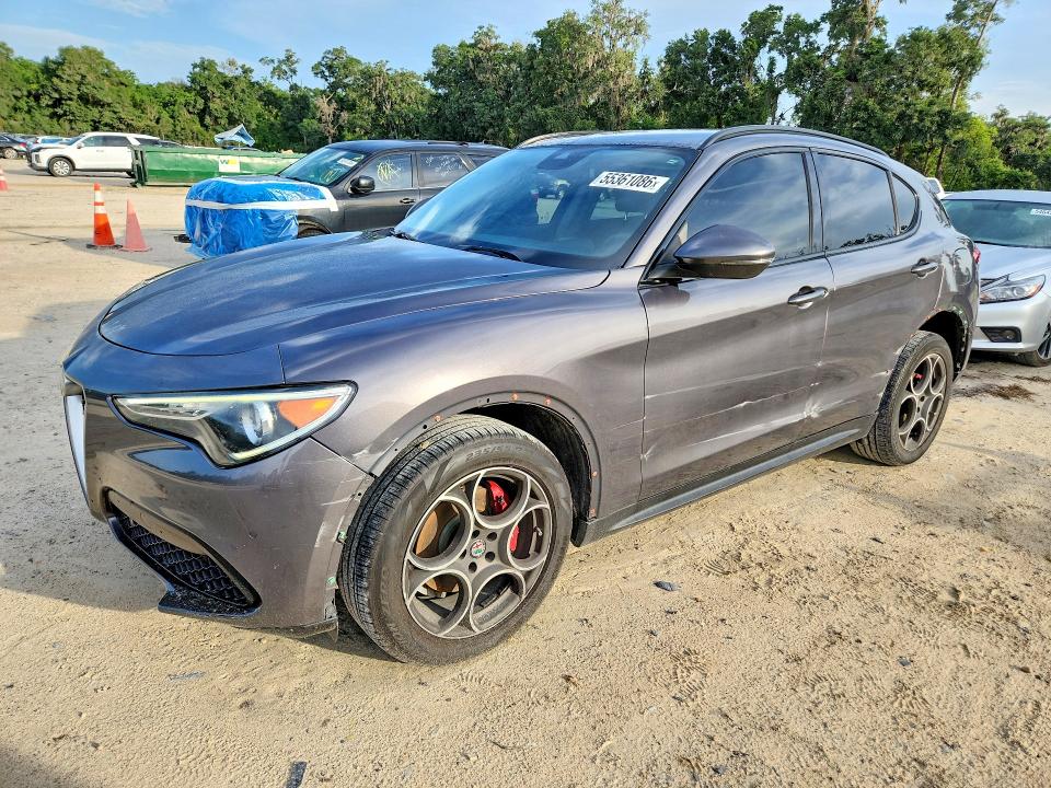 55361086 :رقم المزاد ، ZASFAKPN1J7B73210 vin ، 2018 Alfa Romeo Stelvio مزاد بيع