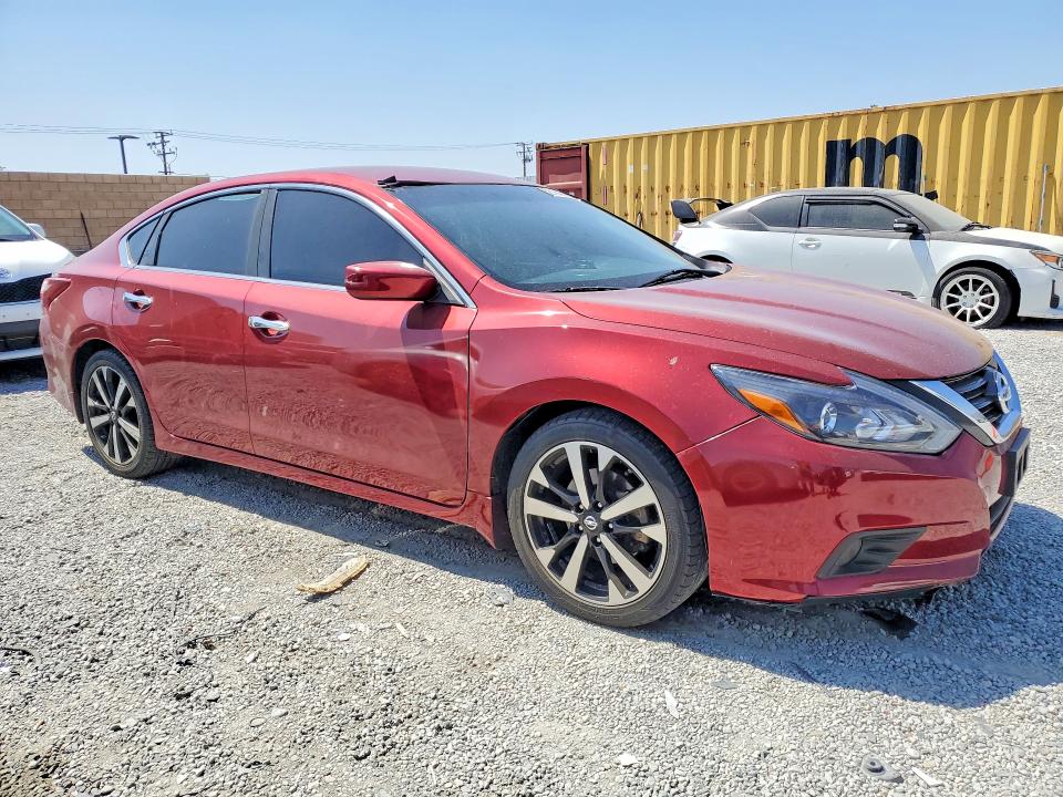 Продажа на аукционе авто 2018 Nissan Altima, vin: 1N4AL3AP4JC181781, номер лота: 58154366