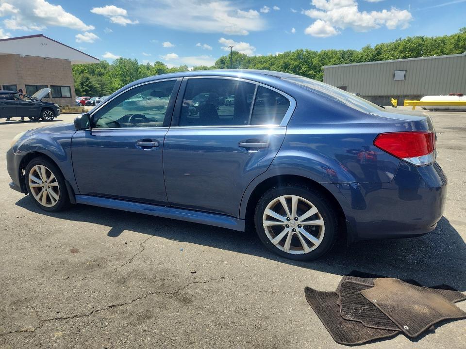 55804696 :رقم المزاد ، 4S3BMBA64E3017191 vin ، 2014 Subaru Legacy مزاد بيع