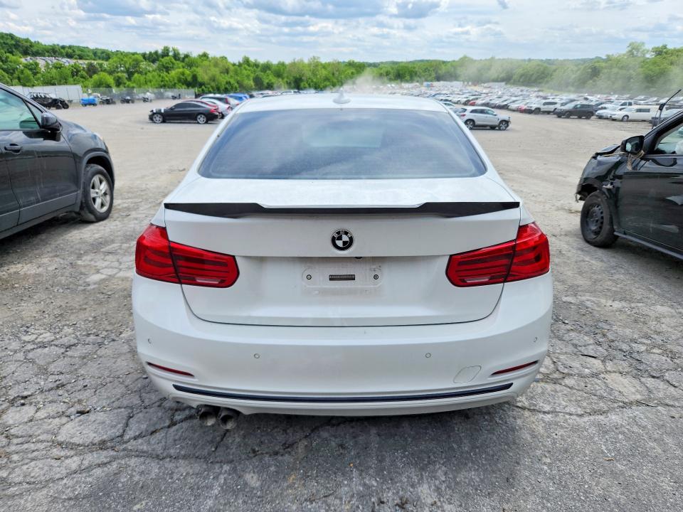 55311766 :رقم المزاد ، WBA8D9G33HNU65640 vin ، 2017 Bmw 330 مزاد بيع