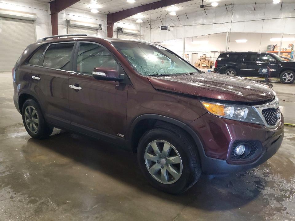 55711356 :رقم المزاد ، 5XYKTCA68CG243042 vin ، 2012 Kia Sorento مزاد بيع