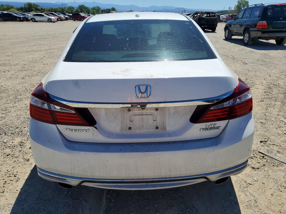 2016 Honda Accord მანქანა იყიდება აუქციონზე, vin: 1HGCR3F87GA001346, აუქციონის ნომერი: 56826356