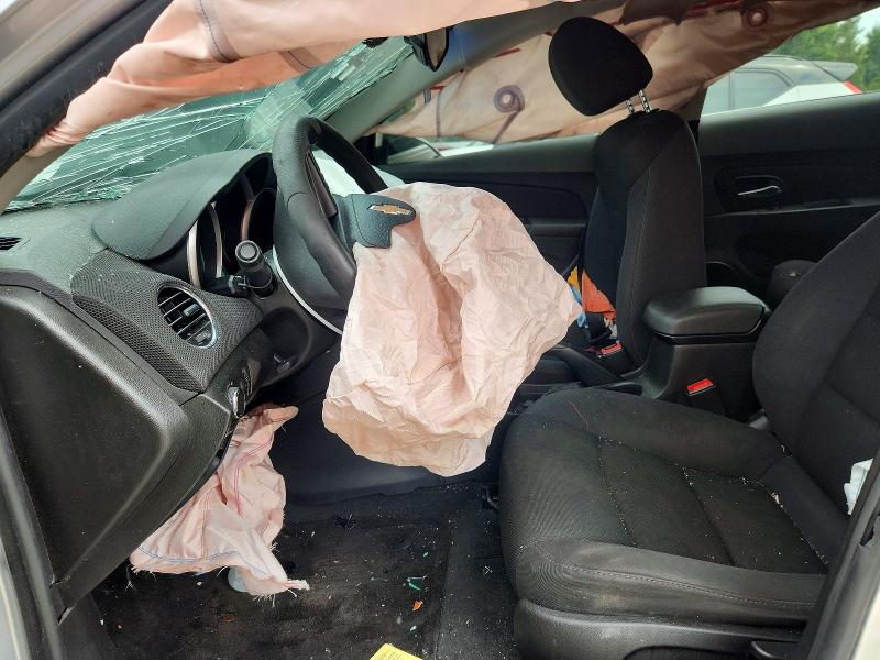 58560806 :رقم المزاد ، 1G1PE5SB7G7159460 vin ، 2016 Chevrolet Cruze Limited مزاد بيع