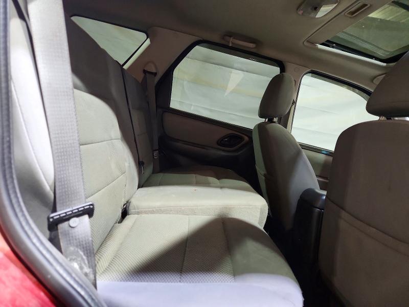 59186196 :رقم المزاد ، 1FMYU03117KA06489 vin ، 2007 Ford Escape مزاد بيع