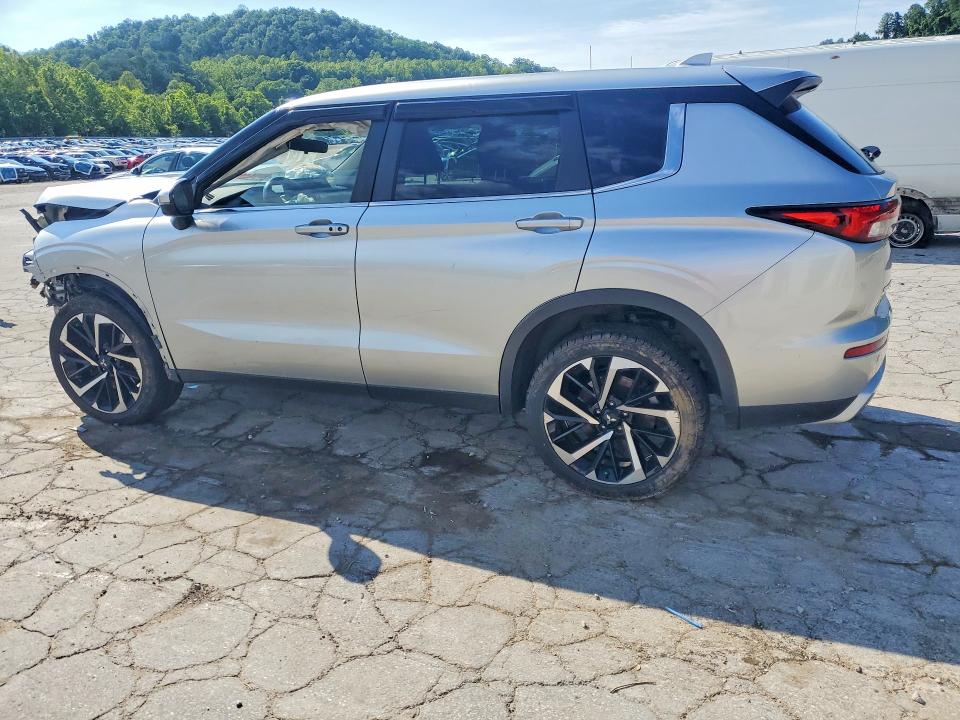 57674686 :رقم المزاد ، JA4J4UA87PZ060278 vin ، 2023 Mitsubishi Outlander مزاد بيع