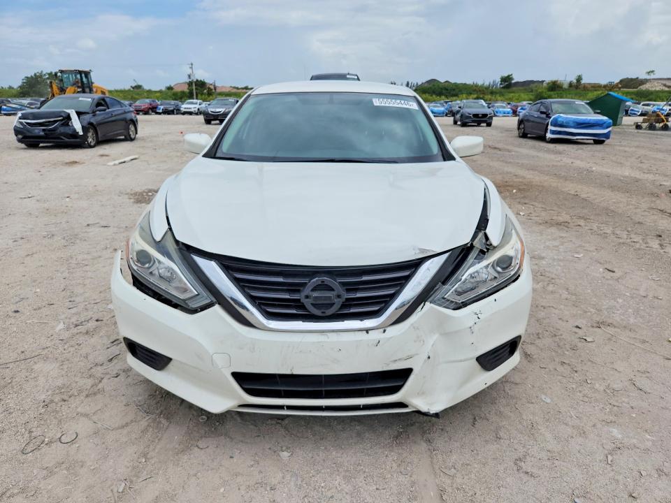 Продажа на аукционе авто 2017 Nissan Altima, vin: 1N4AL3AP7HN325743, номер лота: 55555446