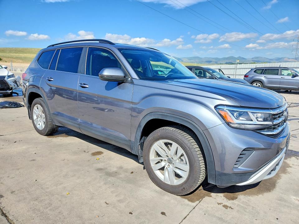 56103416 :رقم المزاد ، 1V2GP2CA2MC600323 vin ، 2021 Volkswagen Atlas مزاد بيع