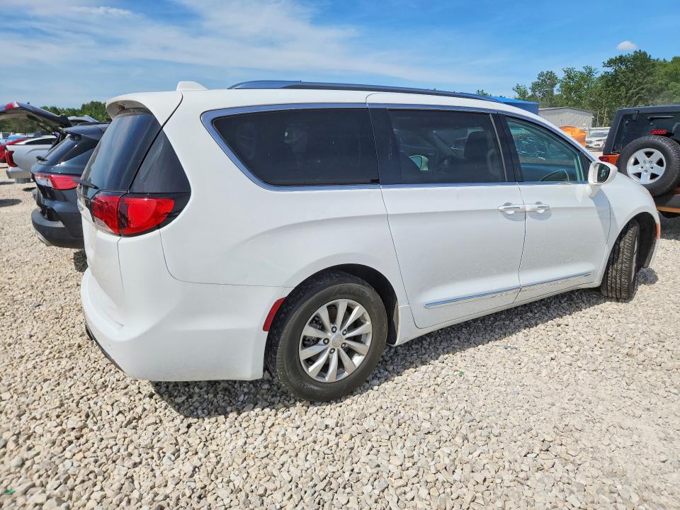 2019 Chrysler Pacifica მანქანა იყიდება აუქციონზე, vin: 2C4RC1BG1KR634683, აუქციონის ნომერი: 54558146