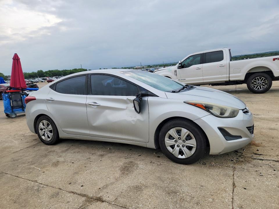 2016 Hyundai Elantra მანქანა იყიდება აუქციონზე, vin: 5NPDH4AE3GH750646, აუქციონის ნომერი: 56096316