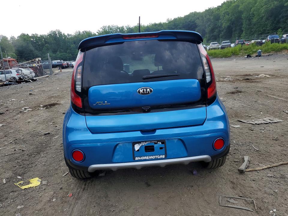 Продаж на аукціоні авто 2018 Kia Soul, vin: KNDJP3A5XJ7571533, номер лоту: 58314136