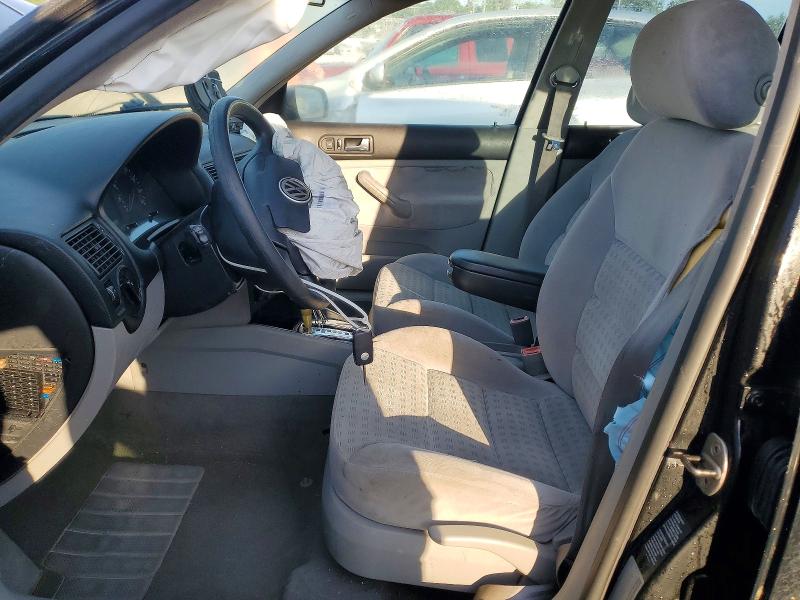 55648726 :رقم المزاد ، 9BWGK61J934035562 vin ، 2003 Volkswagen Golf مزاد بيع