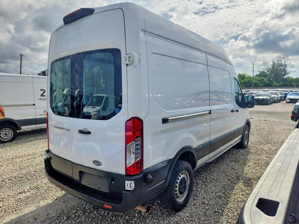 2020 Ford Transit მანქანა იყიდება აუქციონზე, vin: 1FTBR1X80LKA64841, აუქციონის ნომერი: 56893976