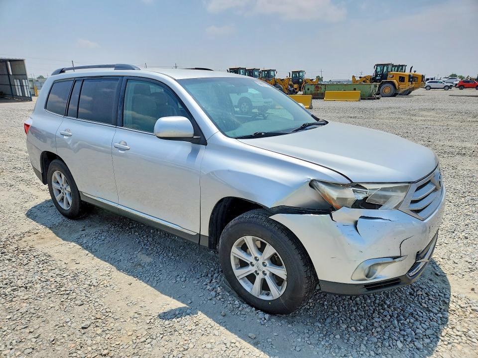 2012 Toyota Highlander მანქანა იყიდება აუქციონზე, vin: 5TDZK3EH4CS065579, აუქციონის ნომერი: 58581256