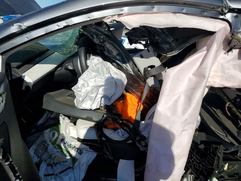 58782526 :رقم المزاد ، 7SAYGDEE9RF113828 vin ، 2024 Tesla Model Y مزاد بيع