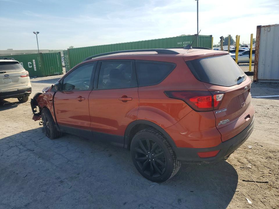 2019 Ford Escape მანქანა იყიდება აუქციონზე, vin: 1FMCU0GD3KUB77014, აუქციონის ნომერი: 55379486