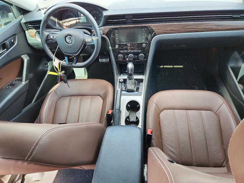 57441966 :رقم المزاد ، 1VWBA7A31NC006612 vin ، 2022 Volkswagen Passat مزاد بيع