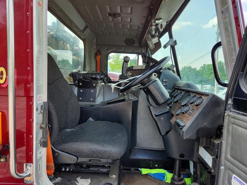 Продажа на аукционе авто 2013 Peterbilt 320, vin: 3BPZL70X1DF176292, номер лота: 56900036