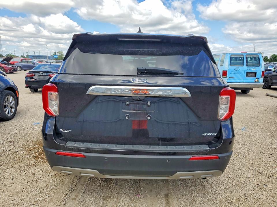 57422956 :رقم المزاد ، 1FMSK8DHXMGB78136 vin ، 2021 Ford Explorer مزاد بيع