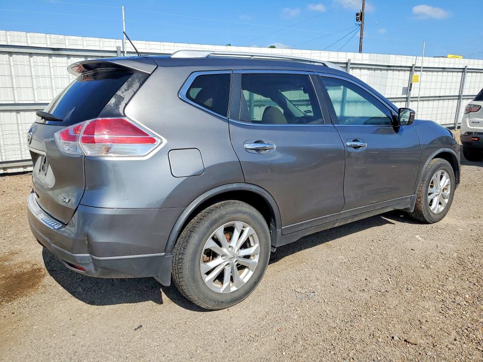58450616 :رقم المزاد ، KNMAT2MTXFP551256 vin ، 2015 Nissan Rogue مزاد بيع