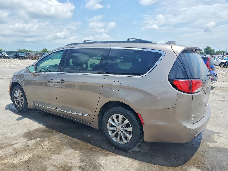 Продаж на аукціоні авто 2017 Chrysler Pacifica, vin: 2C4RC1BGXHR675645, номер лоту: 57684916