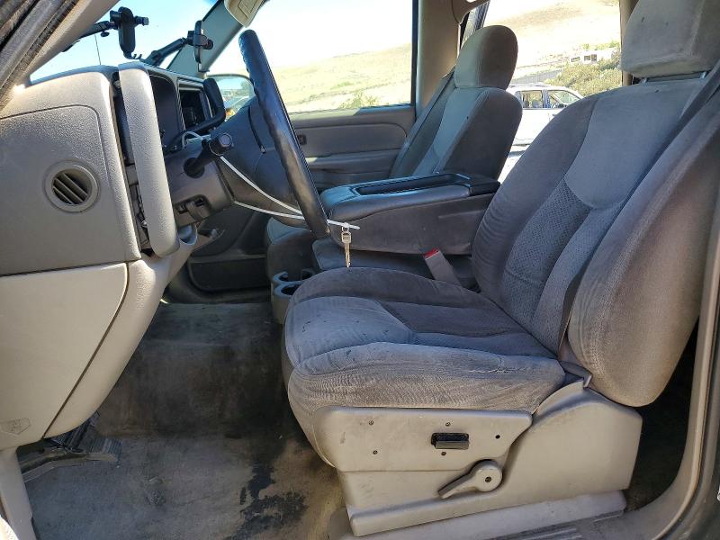 2004 Chevrolet Tahoe მანქანა იყიდება აუქციონზე, vin: 1GNEC13V84R297134, აუქციონის ნომერი: 56600466