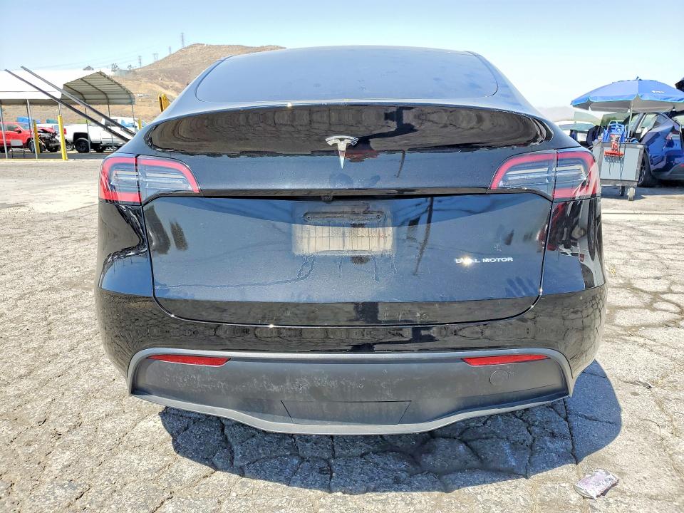 2024 Tesla Model Y მანქანა იყიდება აუქციონზე, vin: 7SAYGDEE1RF133457, აუქციონის ნომერი: 55466356