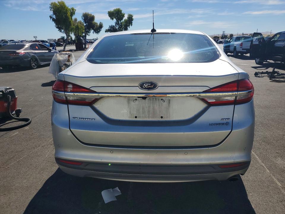 57053376 :رقم المزاد ، 3FA6P0LU6JR224854 vin ، 2018 Ford Fusion مزاد بيع