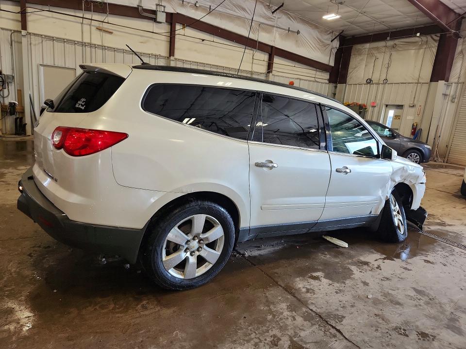56850956 :رقم المزاد ، 1GNKVGED8CJ389636 vin ، 2012 Chevrolet Traverse مزاد بيع
