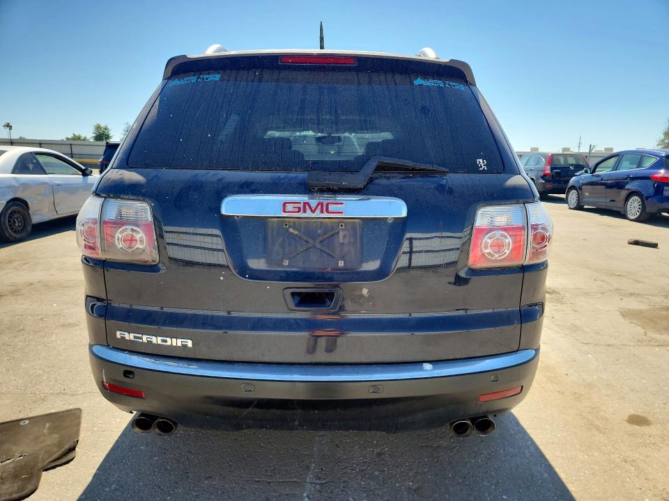 58611906 :رقم المزاد ، 1GKER23788J128304 vin ، 2008 Gmc Acadia مزاد بيع