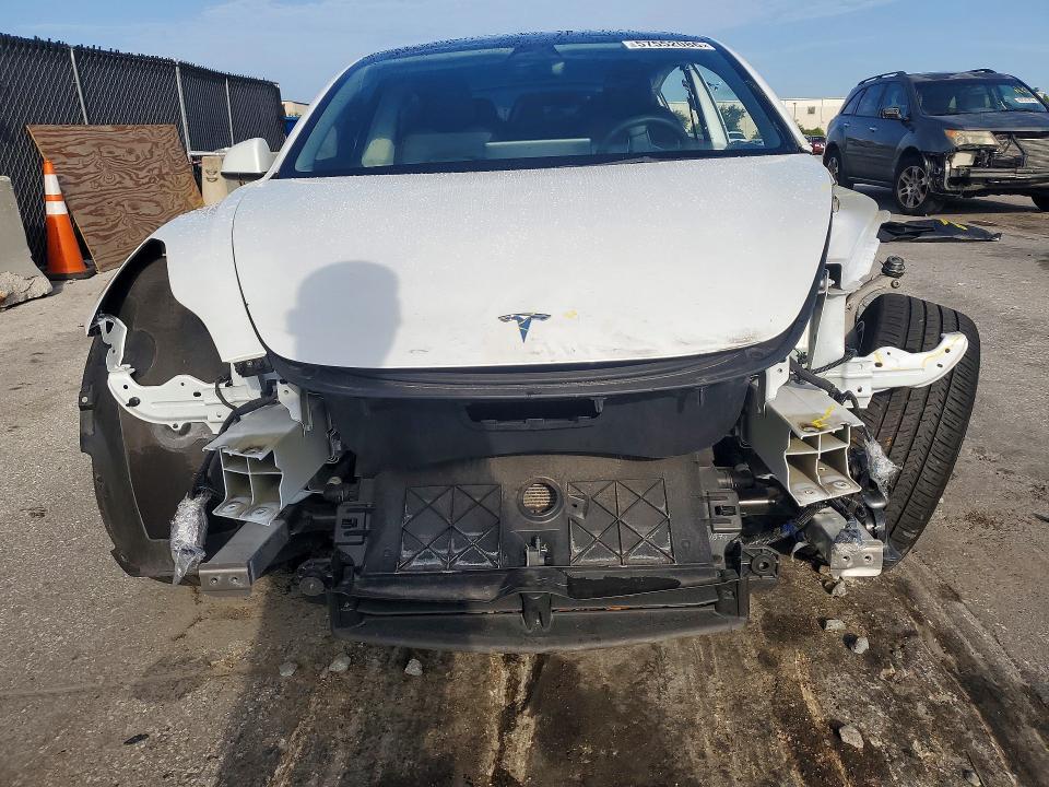 57552086 :رقم المزاد ، 5YJ3E1EA3PF504284 vin ، 2023 Tesla Model 3 مزاد بيع