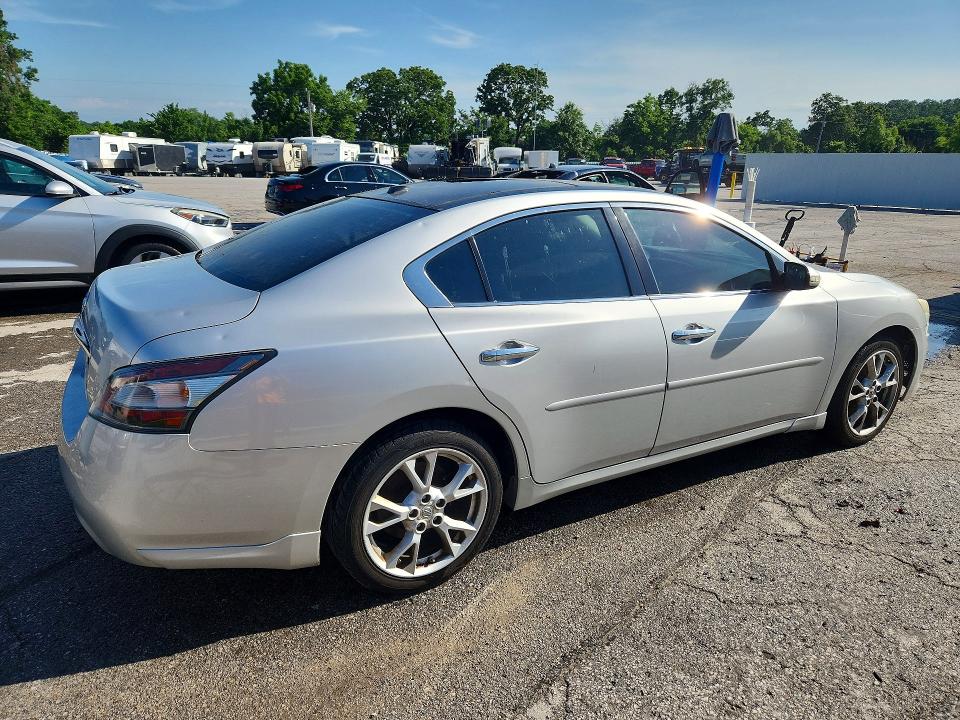 53670076 :رقم المزاد ، 1N4AA5AP8CC832169 vin ، 2012 Nissan Maxima مزاد بيع
