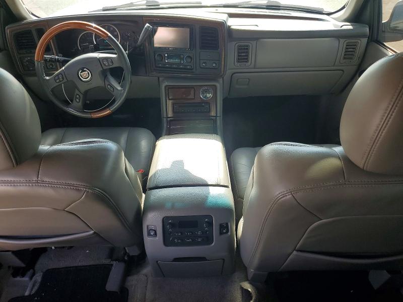 2004 Cadillac Escalade მანქანა იყიდება აუქციონზე, vin: 1GYEK63N94R180701, აუქციონის ნომერი: 56335896