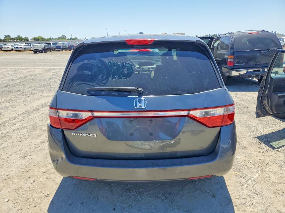 57872226 :رقم المزاد ، 5FNRL5H68BB027357 vin ، 2011 Honda Odyssey مزاد بيع
