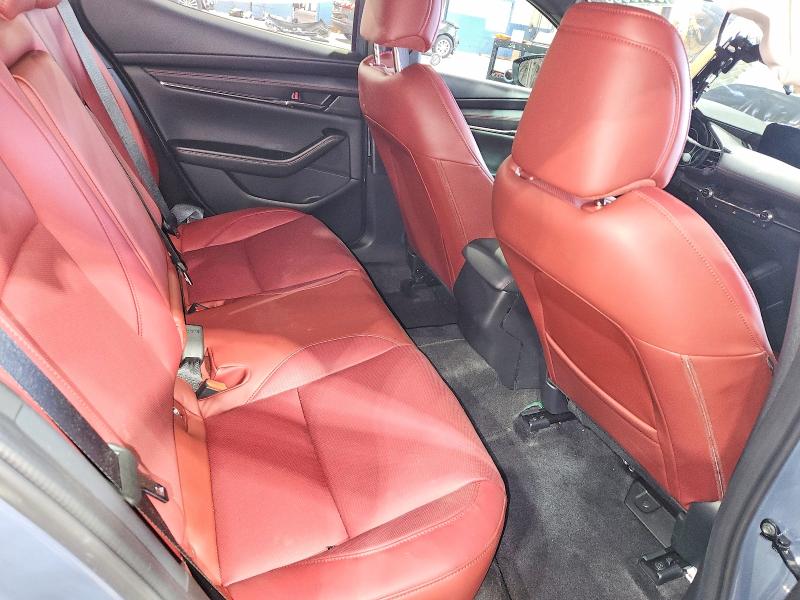 56405356 :رقم المزاد ، JM1BPBLL9T1867255 vin ، 2026 Mazda 3 مزاد بيع