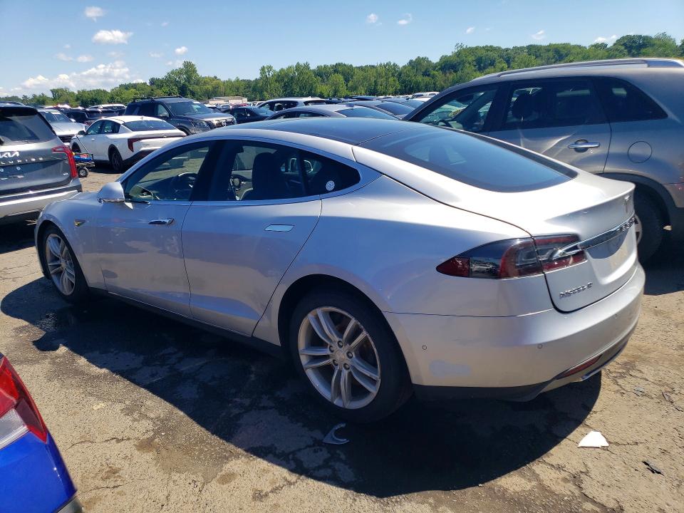 Продаж на аукціоні авто 2015 Tesla Model S, vin: 5YJSA1E24FF112932, номер лоту: 57883256