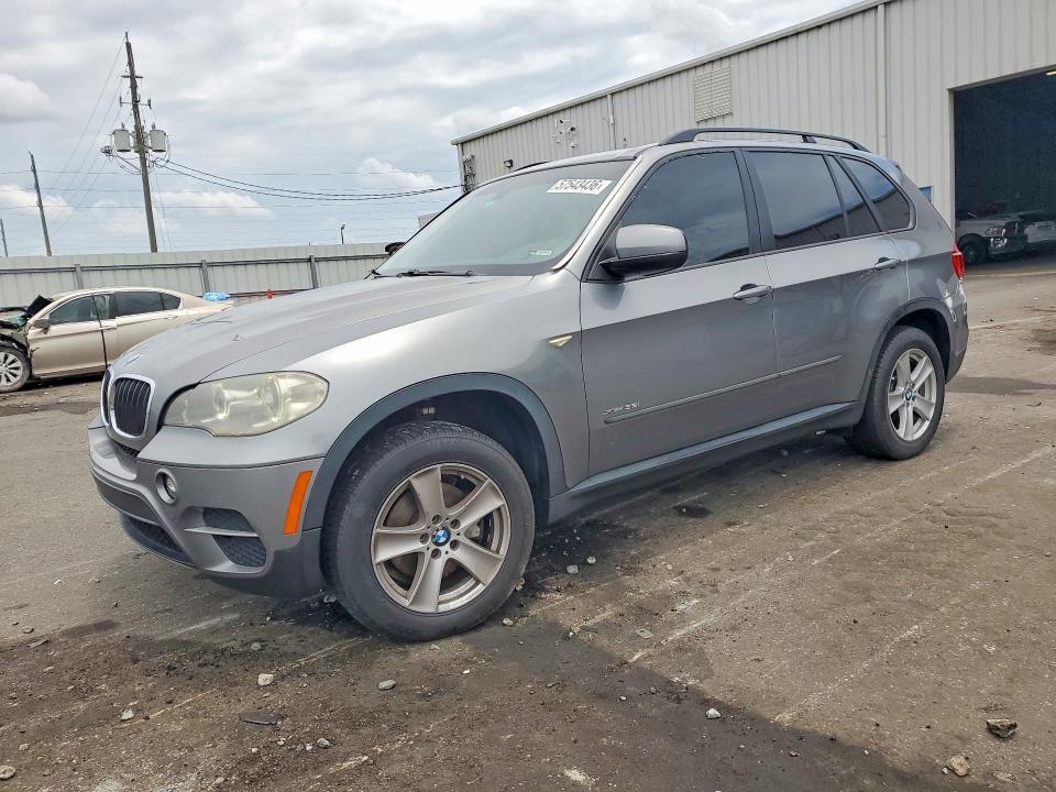Продаж на аукціоні авто 2013 Bmw X5, vin: 5UXZV4C58D0B03083, номер лоту: 57543436