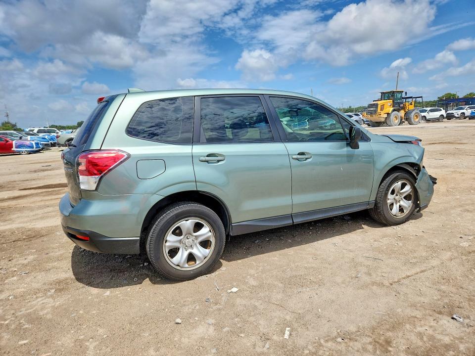 Продажа на аукционе авто 2018 Subaru Forester, vin: JF2SJAAC1JH529868, номер лота: 55617026