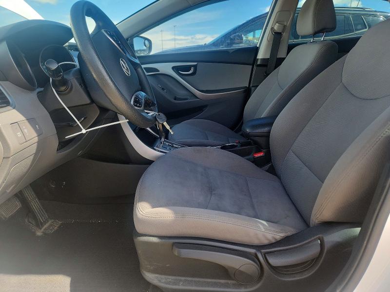 2013 Hyundai Elantra მანქანა იყიდება აუქციონზე, vin: 5NPDH4AE2DH353800, აუქციონის ნომერი: 57037466