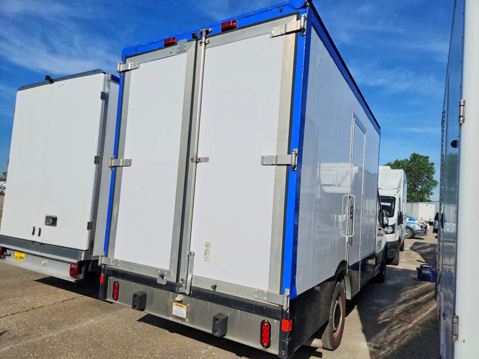 2020 Ford Transit მანქანა იყიდება აუქციონზე, vin: 1FDBW5Z82LKB80373, აუქციონის ნომერი: 55606406